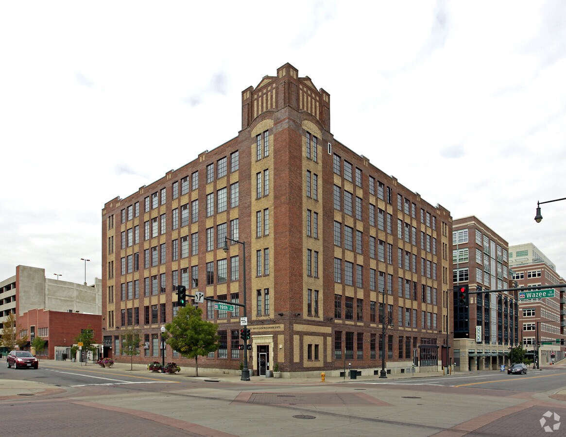 Primary Photo - Rocky Mountain Warehouse Lofts