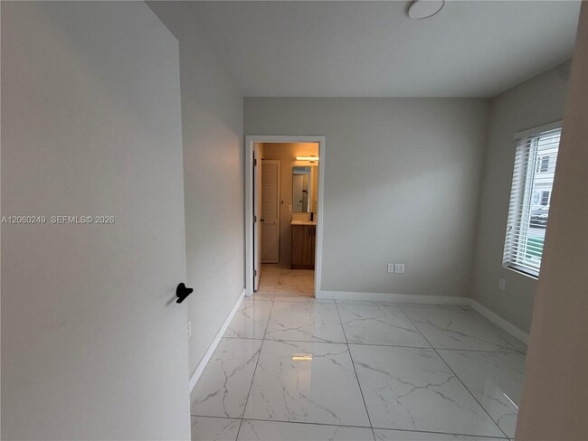 Photo - 25779 SW 144th Ave