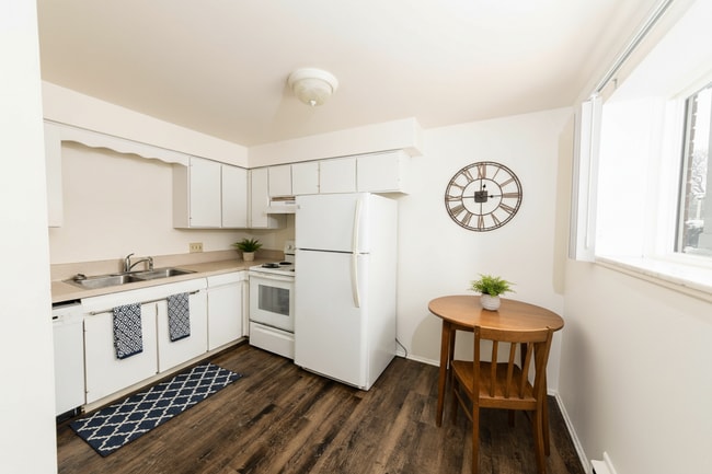 Virtually staged to show layout. Furnishings not included. - Amber Square Apartments and Townhomes