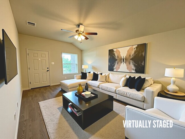 Photo - 5804 Rustler Dr Unidad A