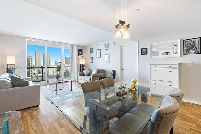 Photo - 50 Biscayne Blvd Unit 1611