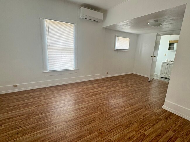 Photo - 1345 Cornell Ave