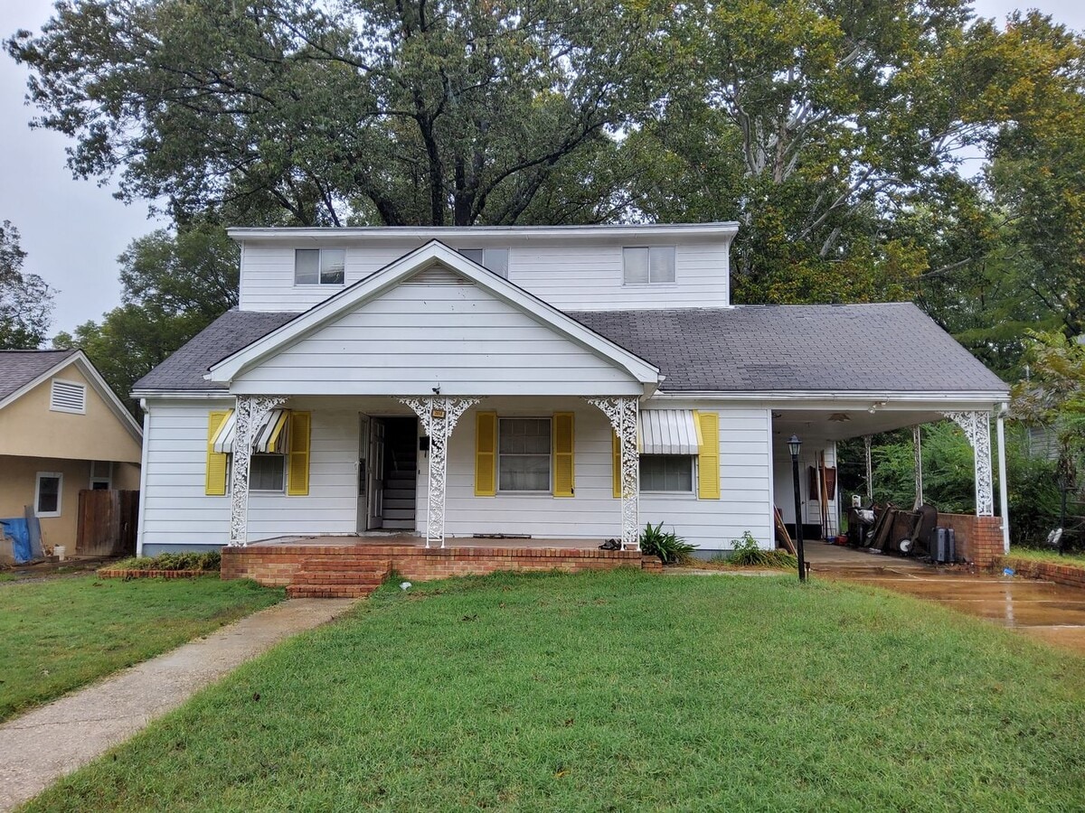 Welcome to 2998 Queensbury Circle! - Welcome to 2998 Queensbury Circle!