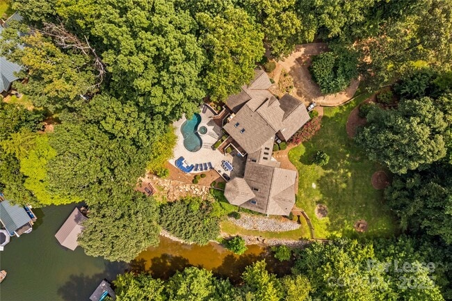 Photo - 709 Normandy Rd