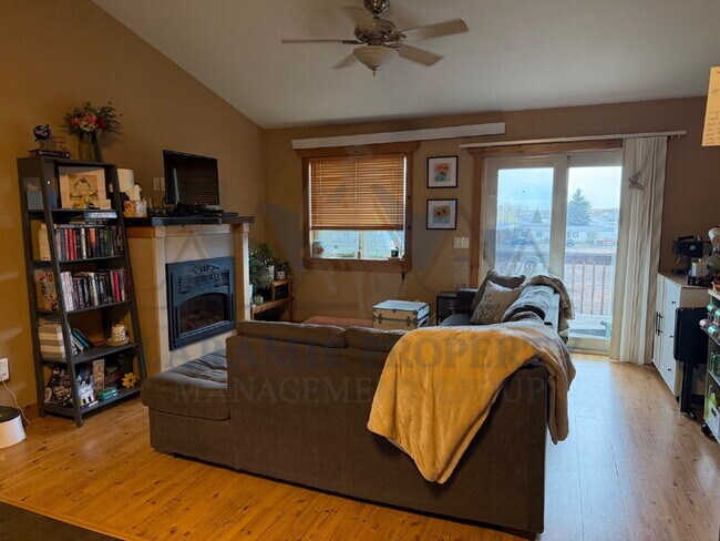 Photo - 2454 N 13th St Unit B