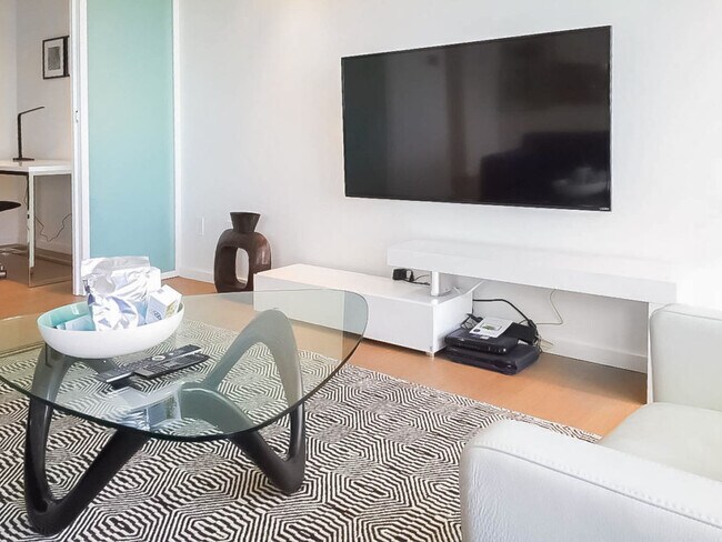 Photo - 1151 W Georgia St