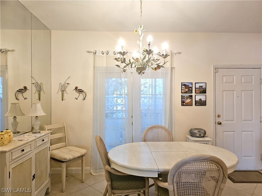 Photo - 818 Tanbark Dr Unit 102