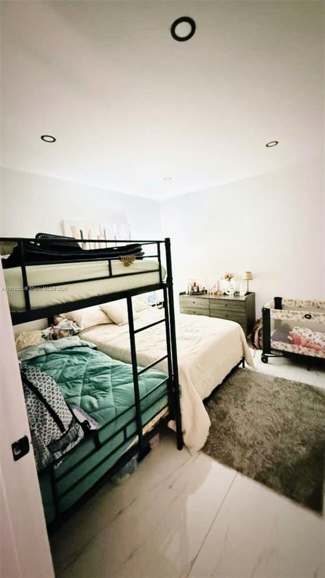 Photo - 72 NW 171st St