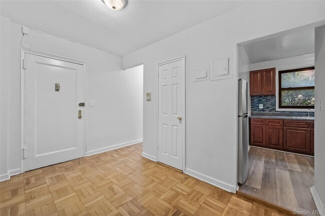 Photo - 140 E Hartsdale Ave Unit 1L