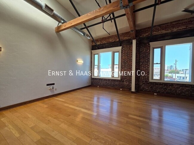 Photo - 800 S Pacific Ave Unit 201