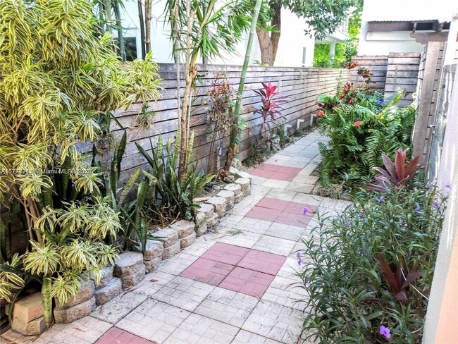 3117 Matilda St