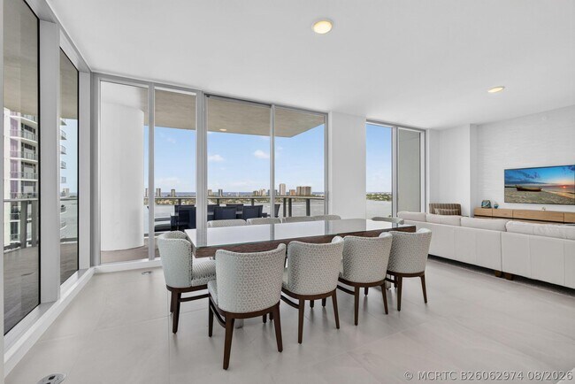 220 Lake Shore Dr Unit 1702