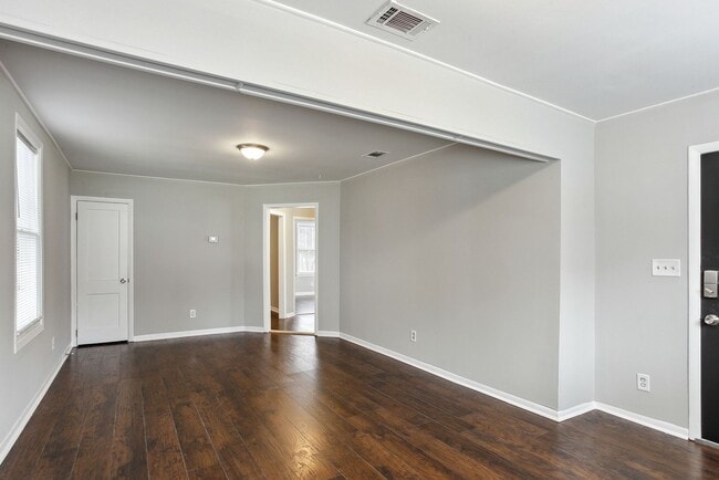 Photo - 2130 Mississippi Ave