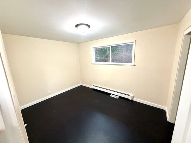 Photo - Peaceful Gig Harbor Home – Customizable Interior + Private Yard