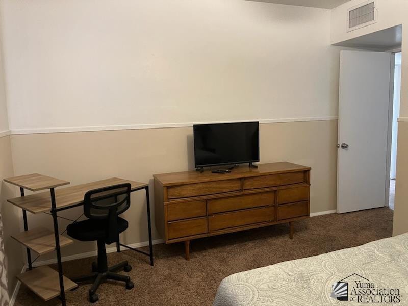 Photo - 990 W 6th St