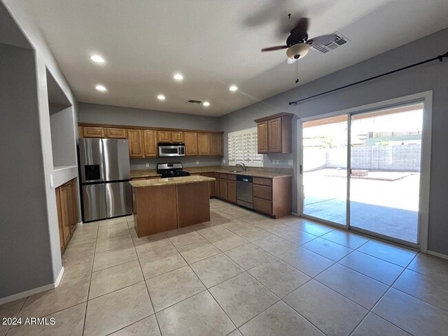 Photo - 4427 E Firestone Dr