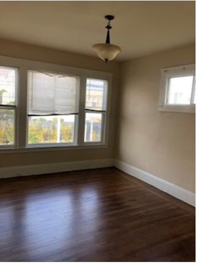 living room - 4726 Cabrillo St Unidad 1