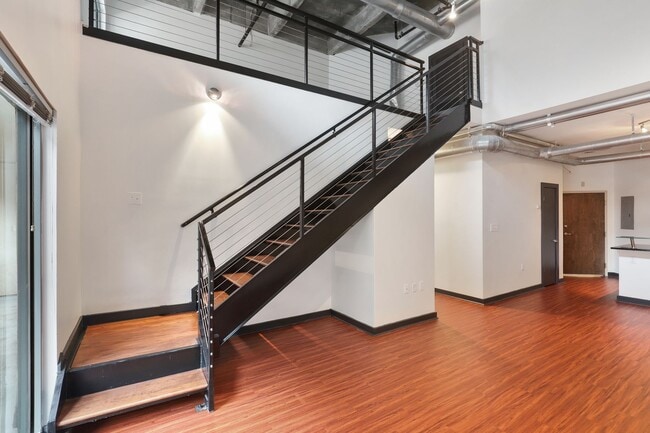 17th Street Lofts