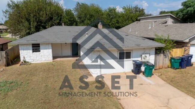 Photo - 4 Bedroom Rent to Own Home Available!