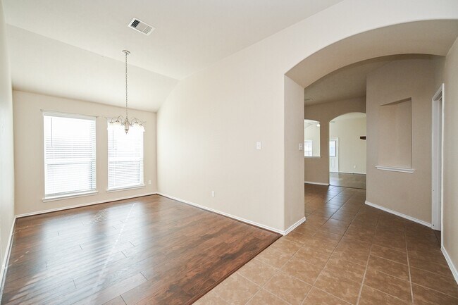 Photo - 2119 Mateo Park Dr