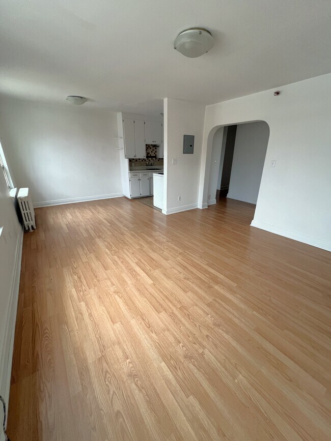 Photo - 16 Church St E Unit 11