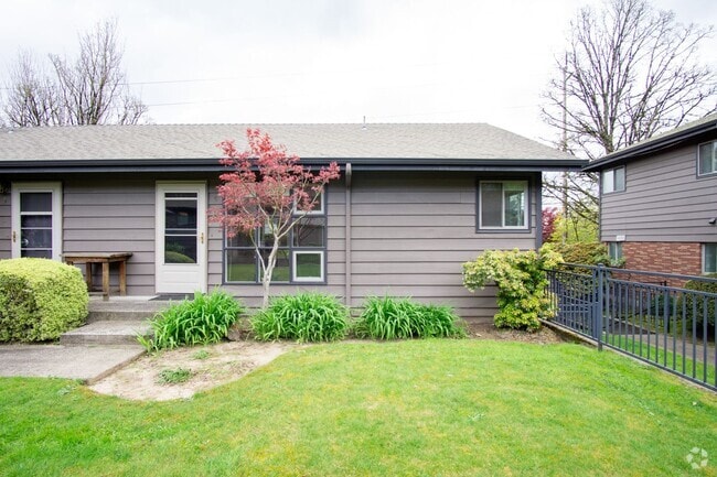Building Photo - Mid-Century 2-bedroom Near OHSU Ready Mid-... Unit 05 Rental
