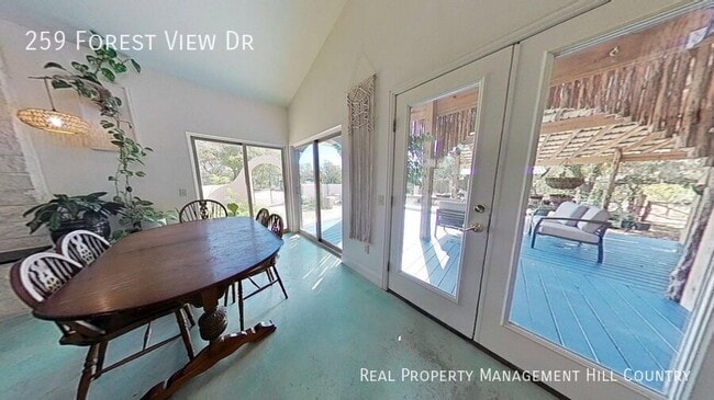 Photo - 259 Forest View Dr