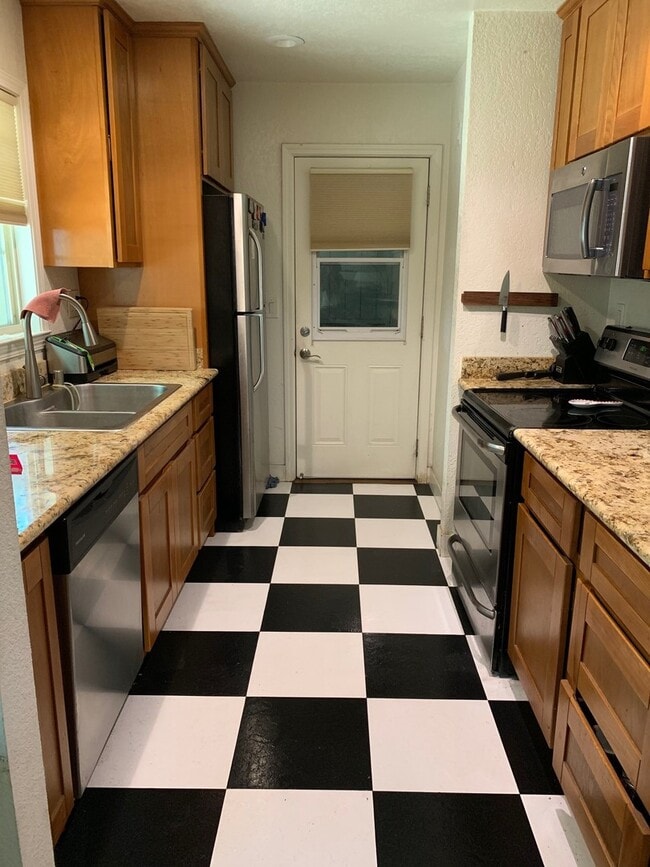 Photo - 3050-3050 Watt Ave Unit 3050