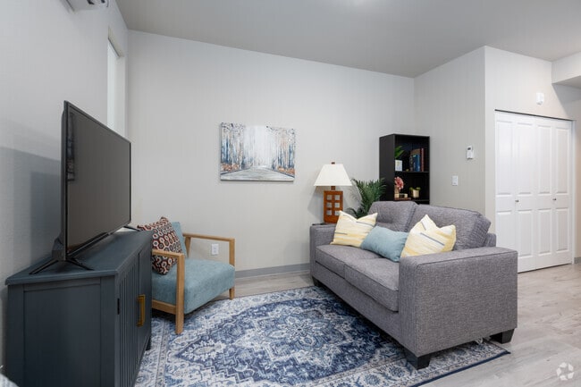 1BD, 1BA - 591-709SF - Lost Lake Forest Apartments