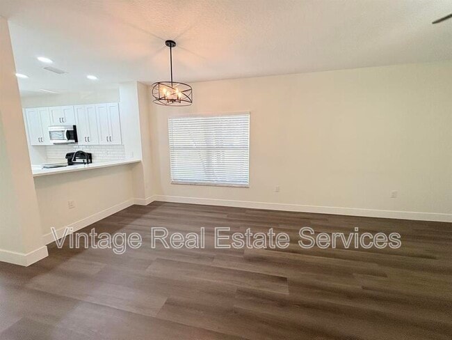 Photo - 8502 Gablebend Way