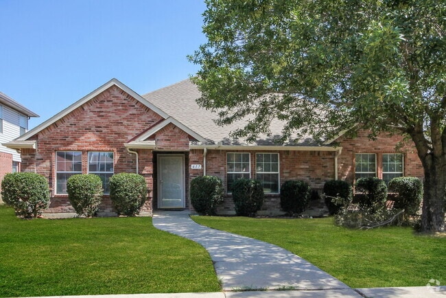Building Photo - 617 Arbor Dr Rental