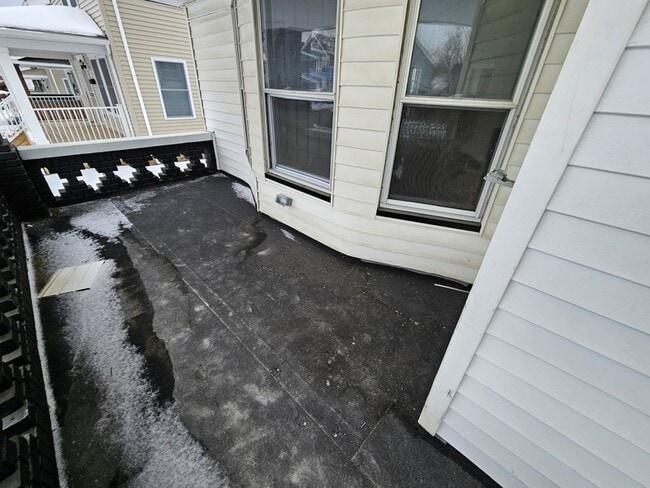 Photo - 3378 E 134th St