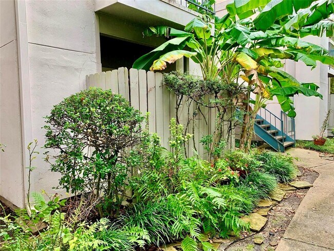 Photo - 7900 N Stadium Dr Condo Unit 117