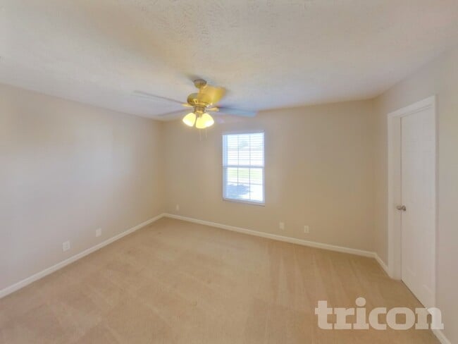 Photo - 2616 Apostle Ln