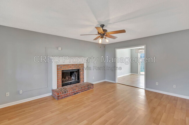 Photo - 3019 Woodington Pl