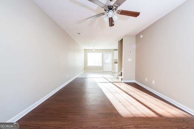 Photo - 1573 Keystone Dr