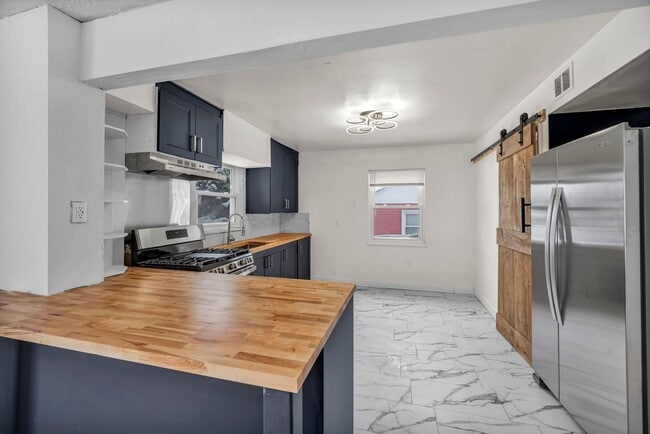 Photo - 6606 Ridgeview Rd