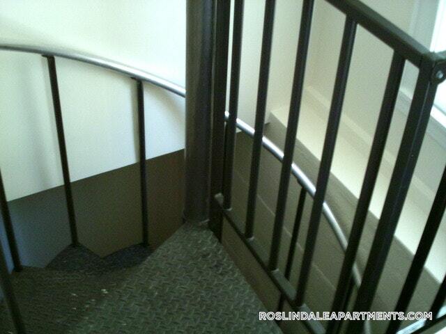 Photo - 316 Cornell St Unidad 1