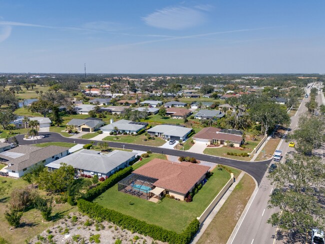 Photo - 1008 Pine Forest Ct