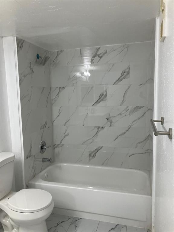 Photo - 4025 W McNab Rd