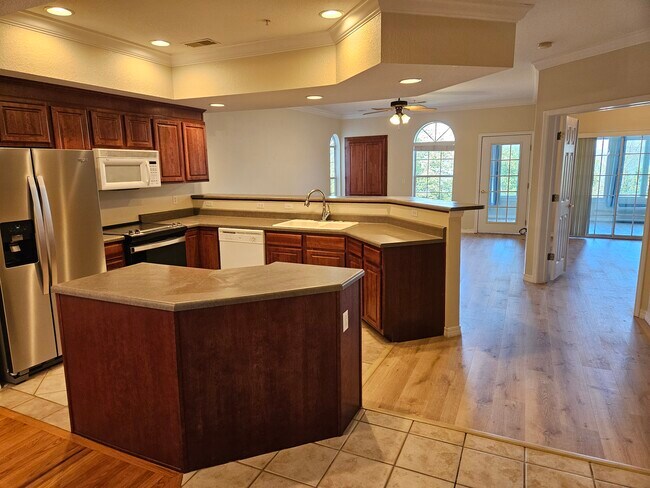 Interior View from Entrance - 680 Emerald Pointe Dr Unit Bldg #3 #5