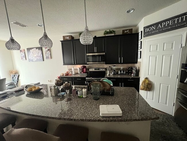 Photo - INCREDIBLE DEAL: 5-BR Corner Lot Home in Crown Pointe Cove – Spacious & Bright!