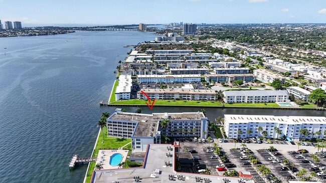 Photo - 100 Paradise Harbour Blvd Unit 307
