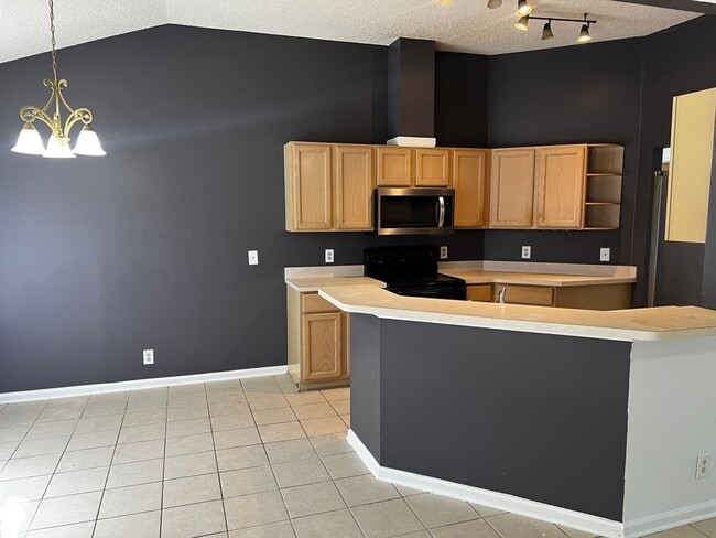 Photo - Beautiful 3BR/2BA Home Minutes from Kings Bay Naval Submarine Base!