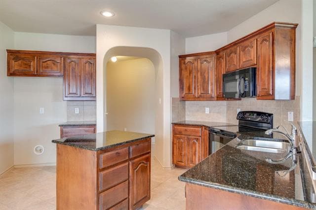 Photo - 3237 Buckthorn Ln
