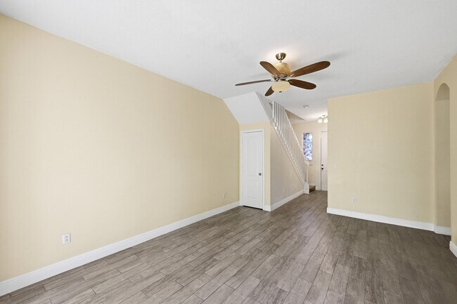 Photo - 1810 Seminole Palms Dr