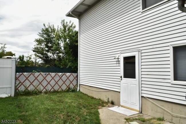 Photo - 28 Elmhurst St Unit 1