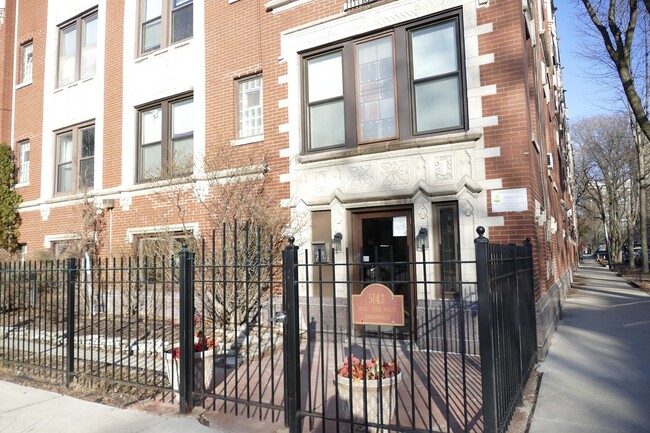 Photo - 5143 S Kenwood Ave Condominio Unidad 207