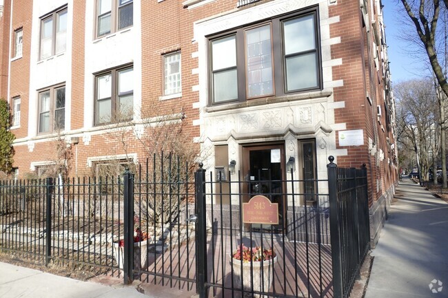 Building Photo - 5143 S Kenwood Ave Unit 207 Rental