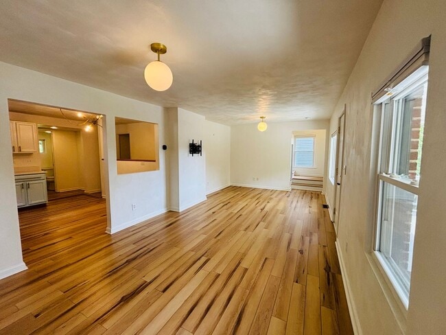 Photo - 307 Ellett Rd